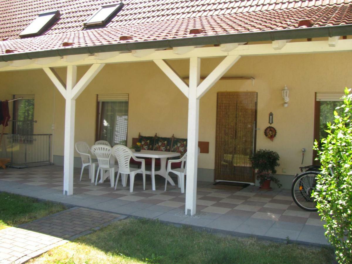Ferienwohnung Herbsleben Εξωτερικό φωτογραφία
